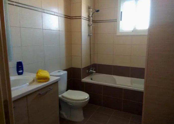 Tranquil Country - Tersefanou Lantställe